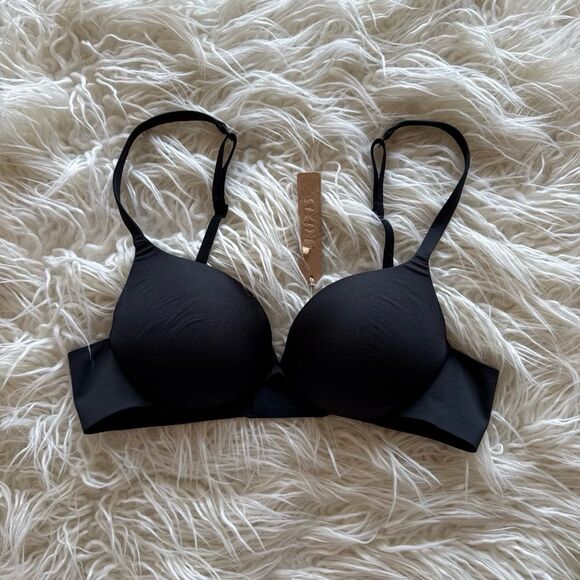 Skims Ultimate Push up Plunge Bra Onyx Size 34A - Picture 4 of 10